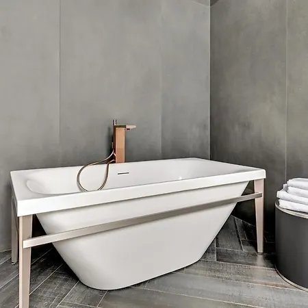 Отель Grano Old Town