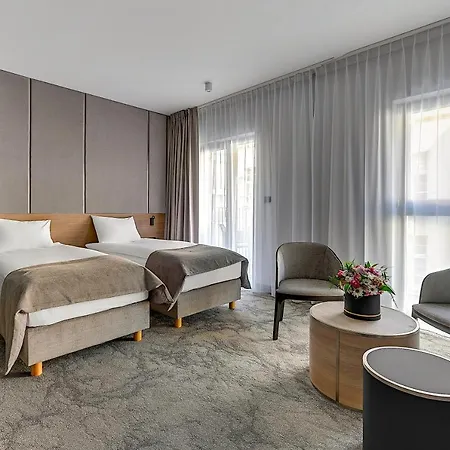 Grano Old Town Hotel