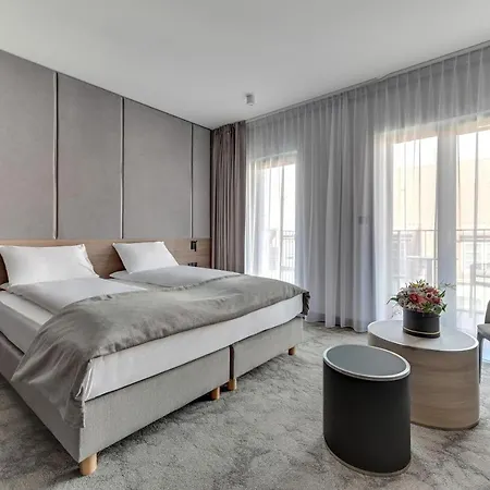 Grano Old Town Hotel 4*