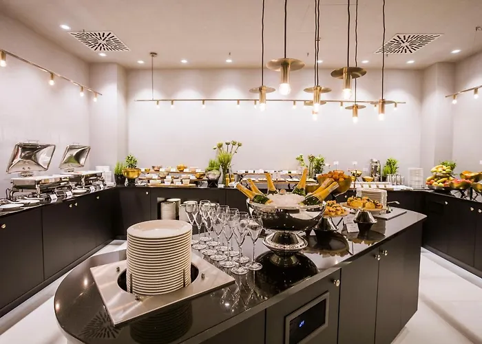 Grano Old Town 4* غدانسك