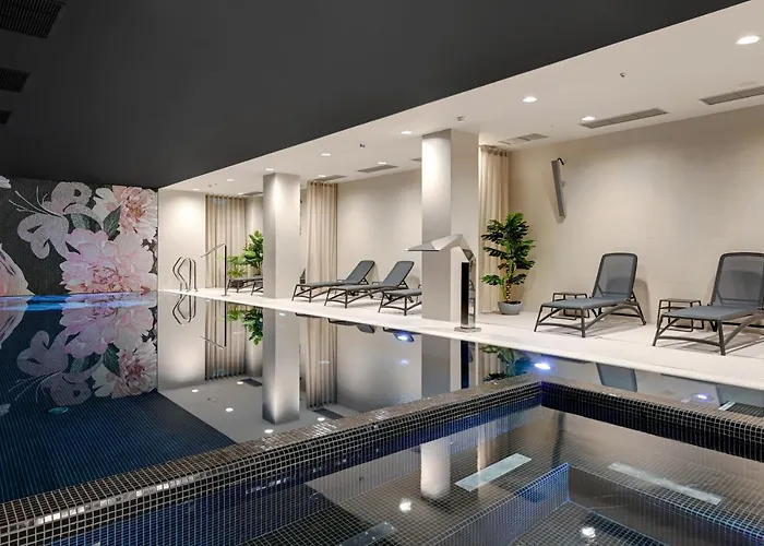 Grano Old Town 4* غدانسك