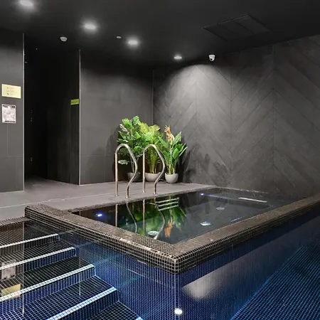 Grano Old Town Hotel 4*
