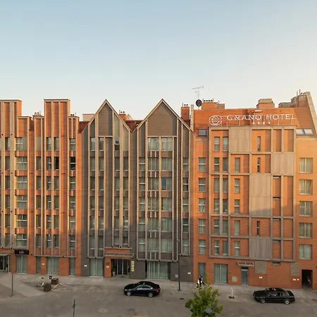 Grano Old Town Hotel 4*