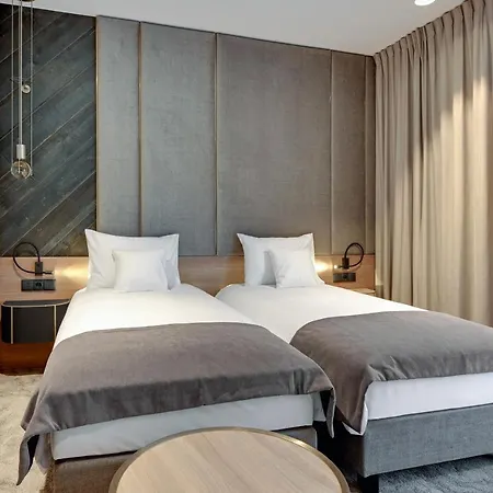Grano Old Town ホテル 4*