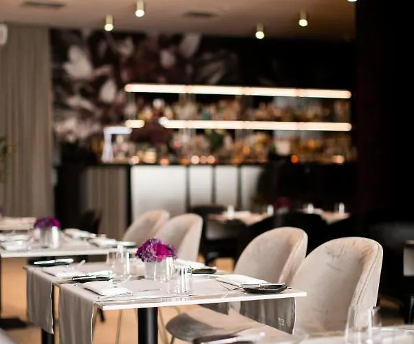 Grano Old Town Hotel 4*