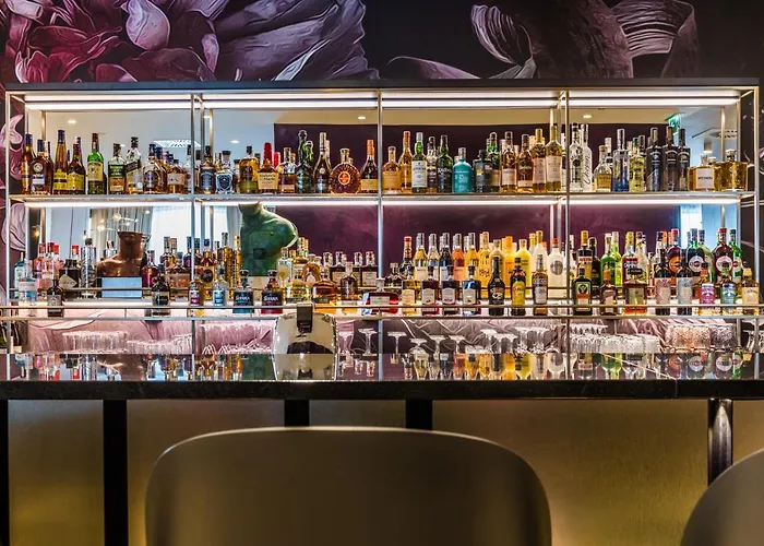 Hotel Grano Old Town 4*